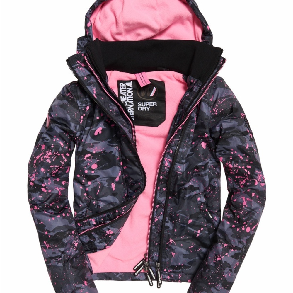 Superdry